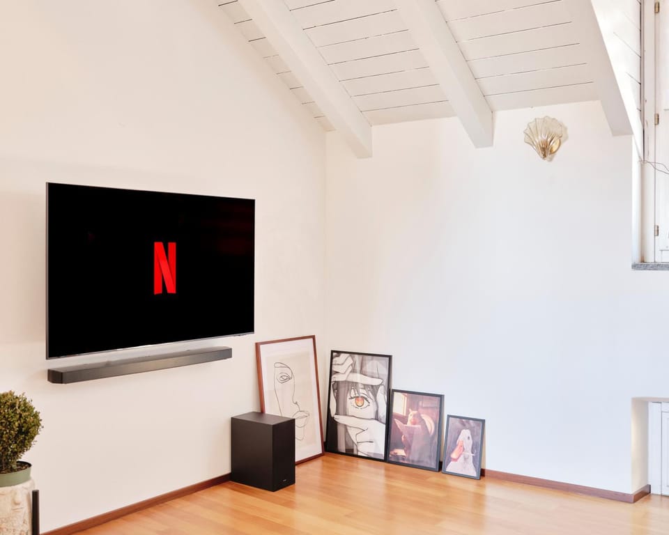 TV and multimedia, Living room, Seating area