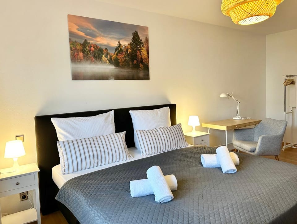 Bed, Bedroom