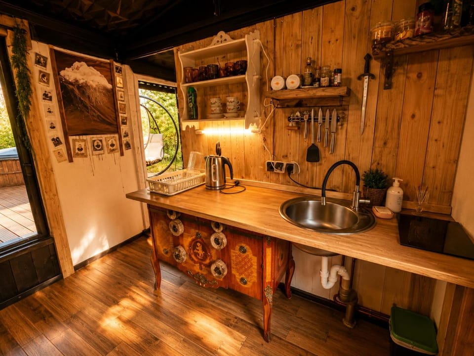 Black Forest Cabin with Hot Tub, Cinema, Lake & Deer Park Cabin in Latvia
