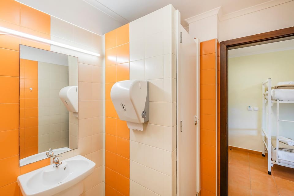 HI São Martinho do Porto - Pousada de Juventude Hostel in Portugal