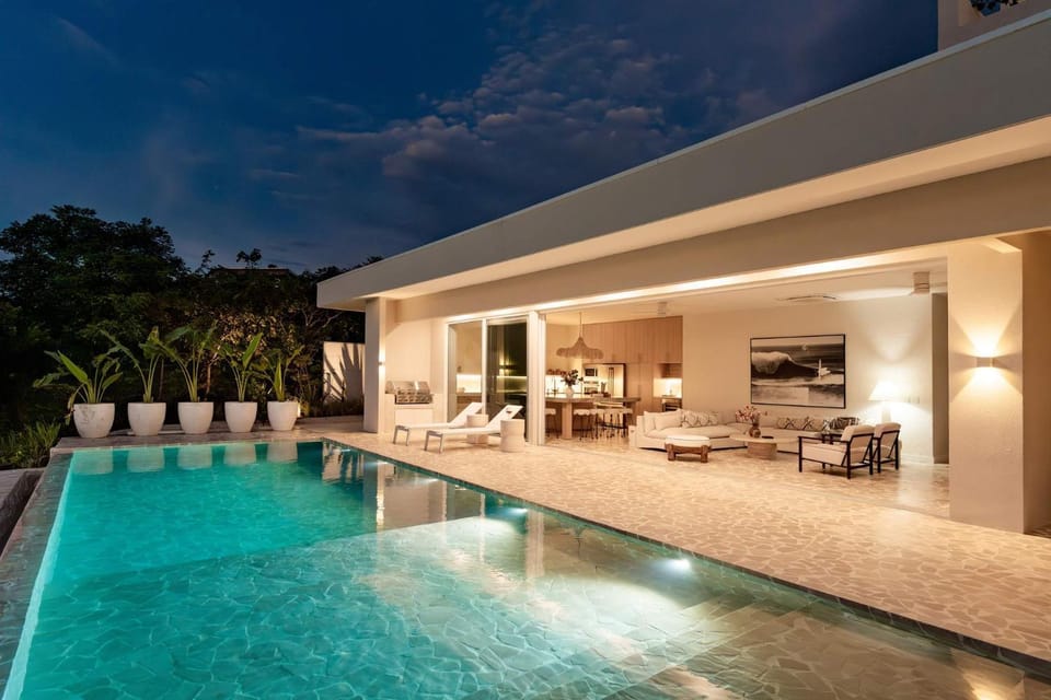 Night, Swimming pool
