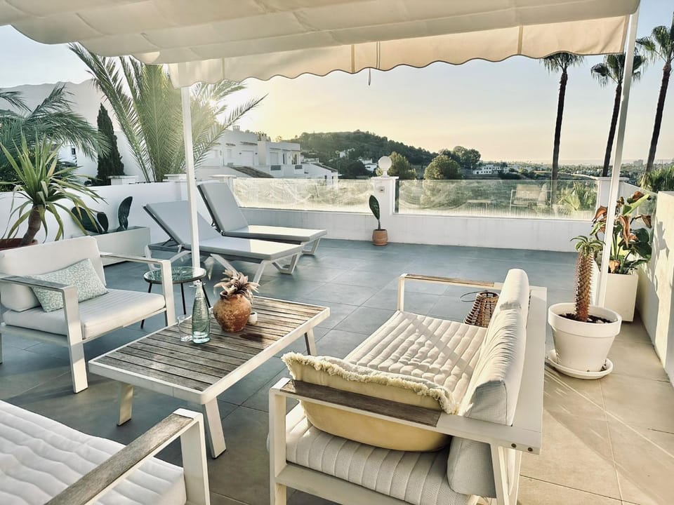 Patio, Day, Natural landscape, View (from property/room), Balcony/Terrace, Seating area, Garden view, Mountain view, Sea view