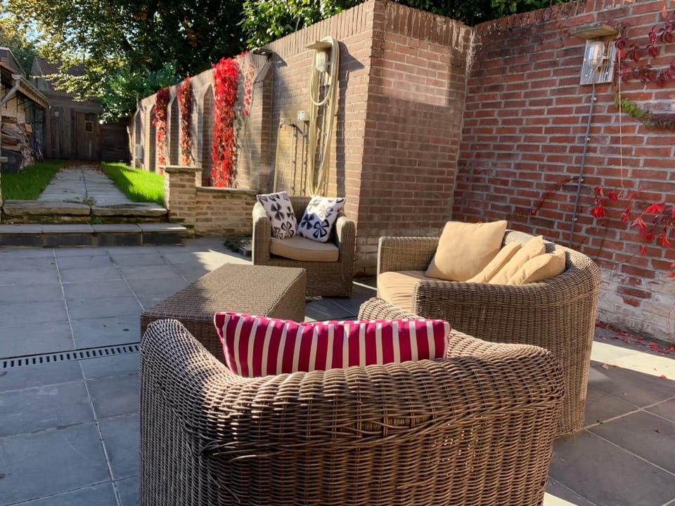 Garden, Balcony/Terrace