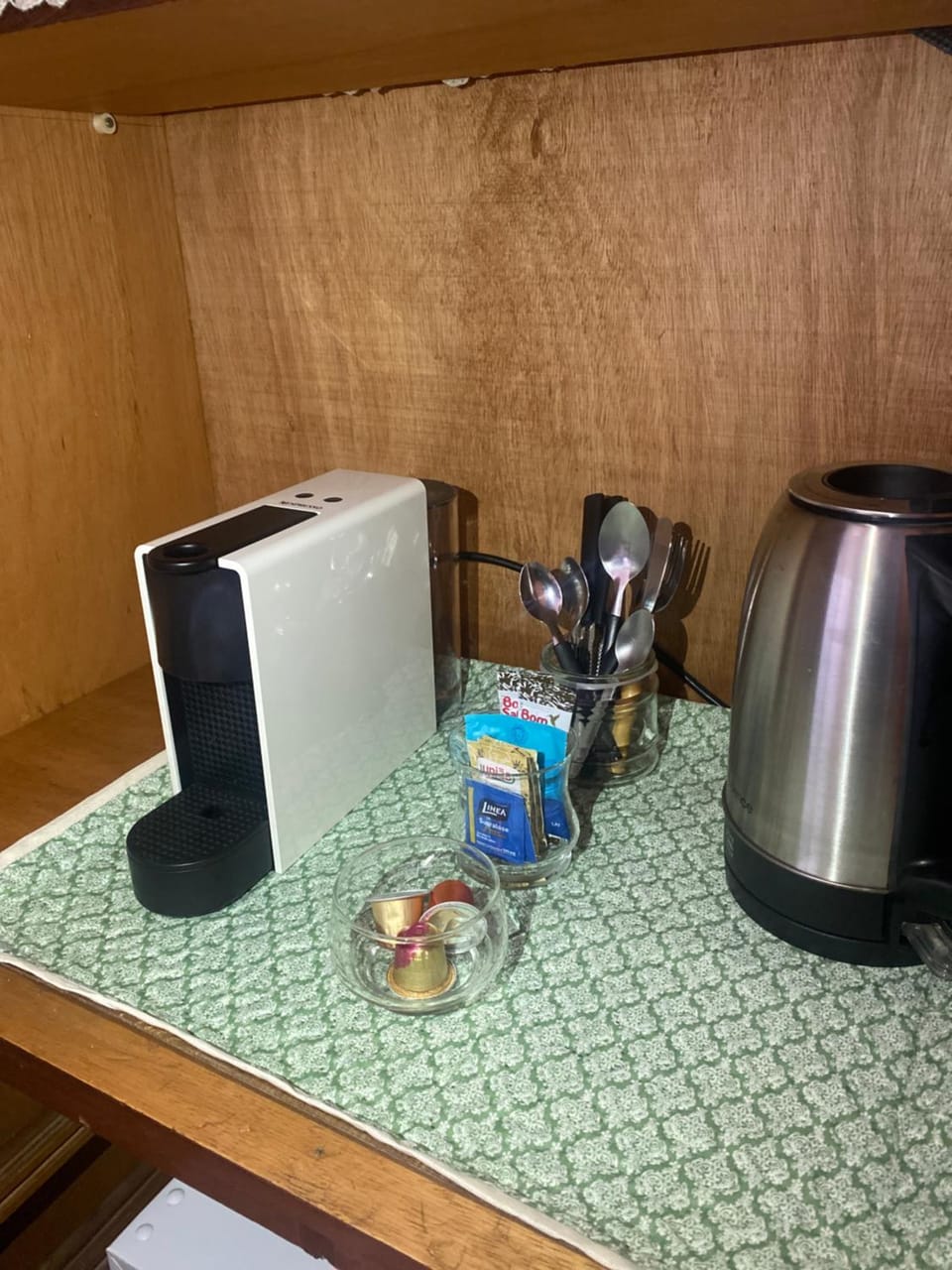 Coffee/tea facilities