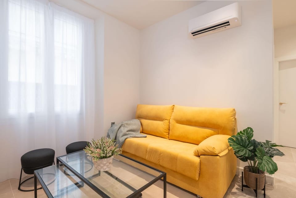 Living room, air conditioner