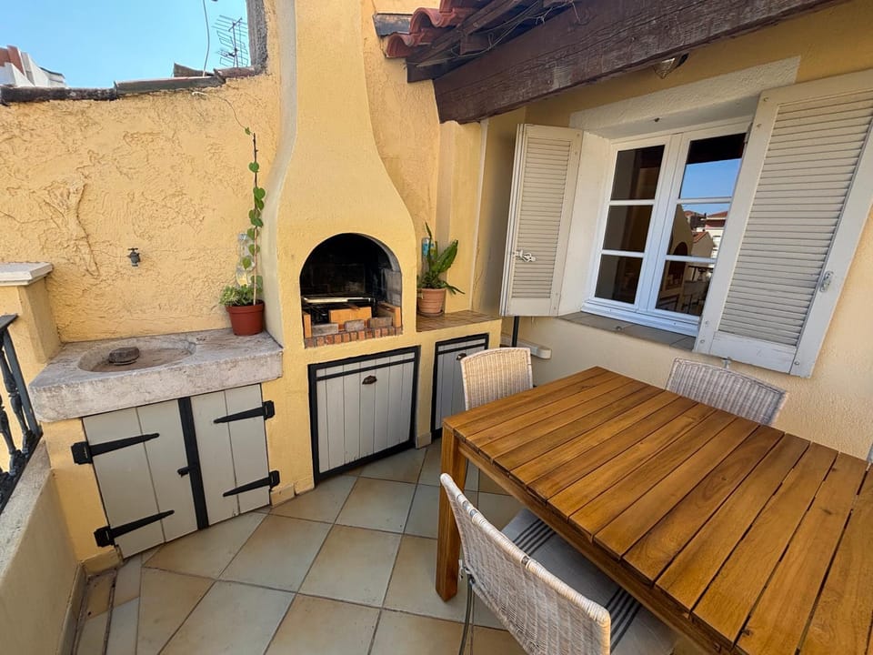 Superbe duplex tout équipé, climatisation, terrasse et barbecue Apartment in La Seyne-sur-Mer