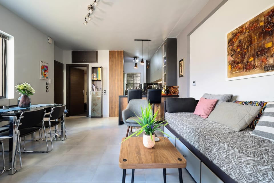 Villa Cicada Chania, steps from the beach, Car included House in Agia Marina