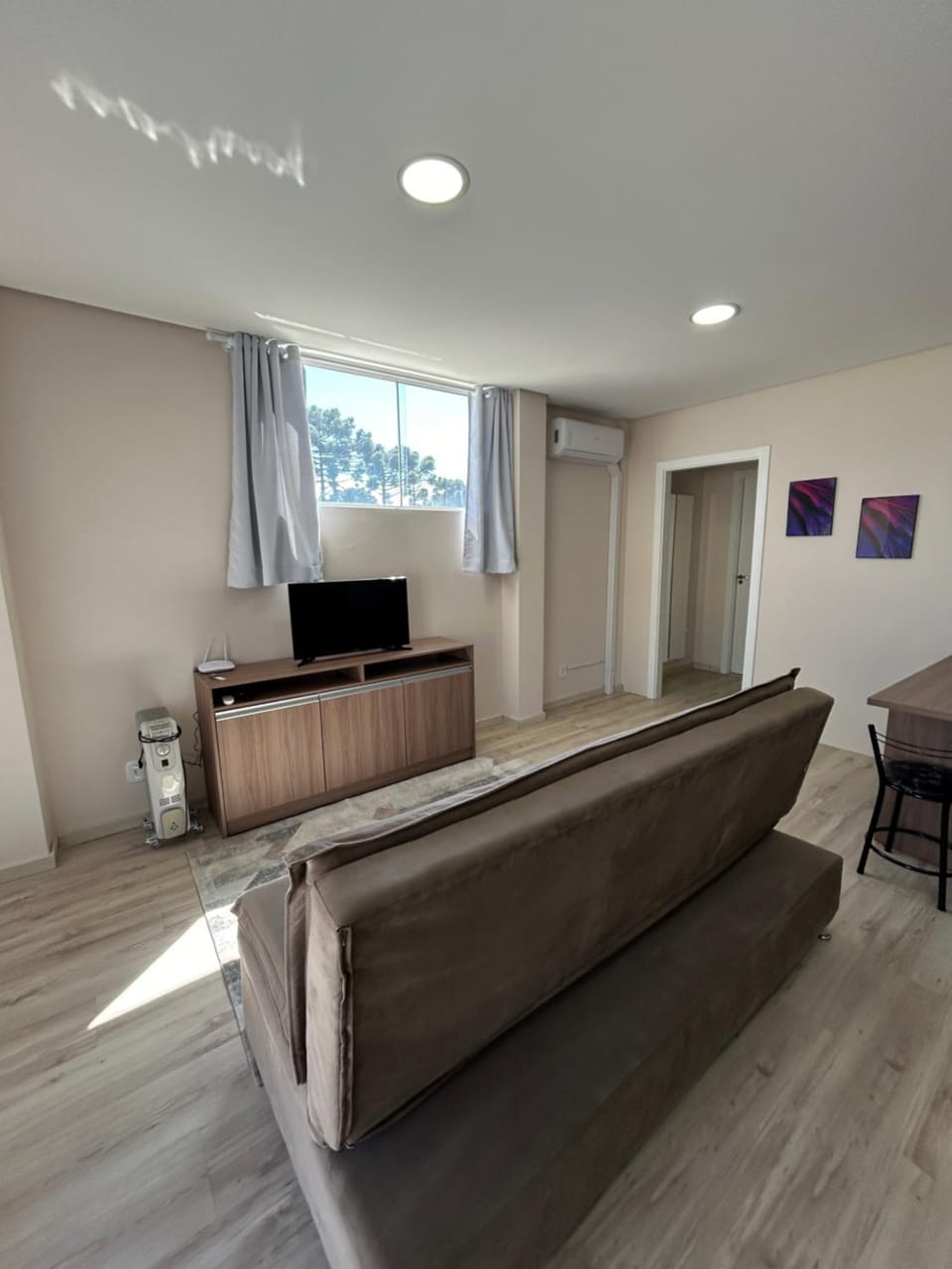 Communal lounge/ TV room, TV and multimedia, Living room
