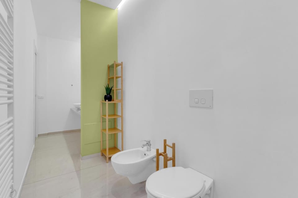 Toilet, Bathroom