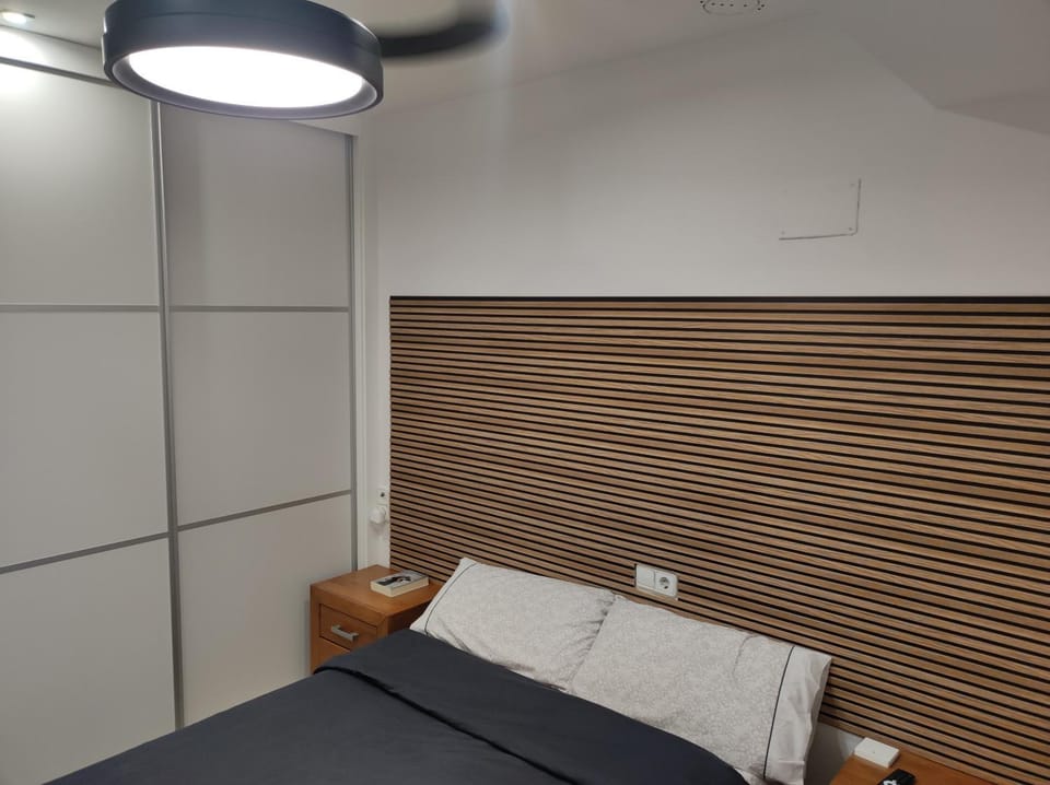 Bedroom, pet friendly, pet friendly