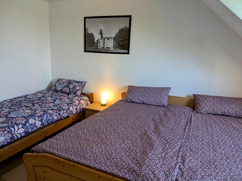 Bed, Bedroom