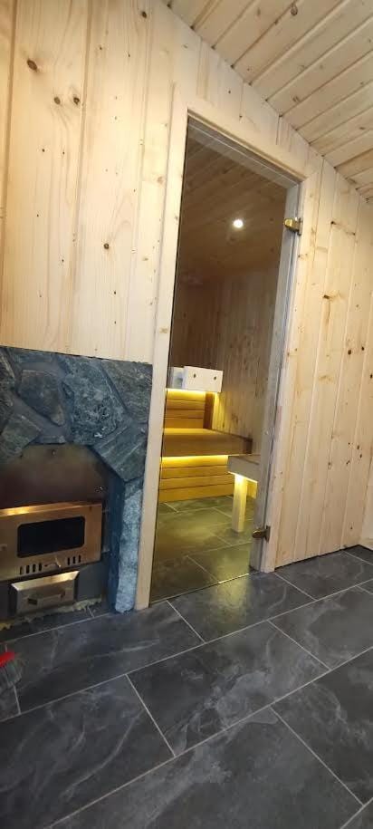 Sauna, Seating area