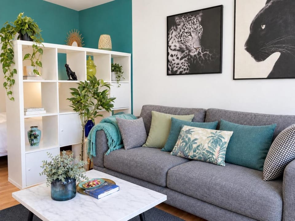 Jungle Chic Apartment in Corbeil-Essonnes