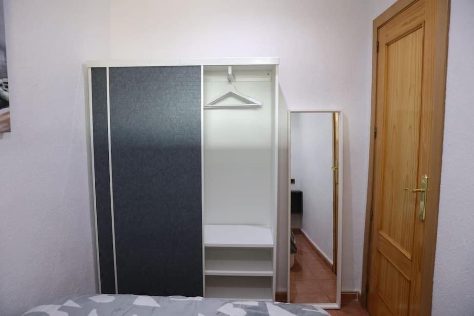 Apartamento con piscina y vistas al mar 7ª planta Apartment in Axarquía