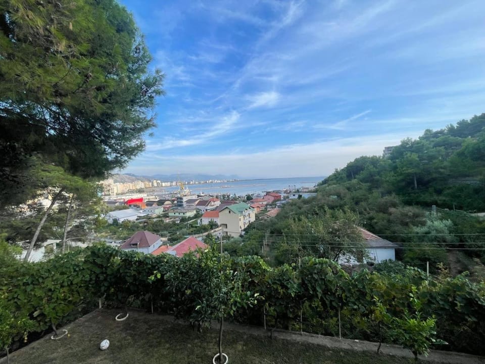 Vila Frroku Bed and Breakfast in Europe