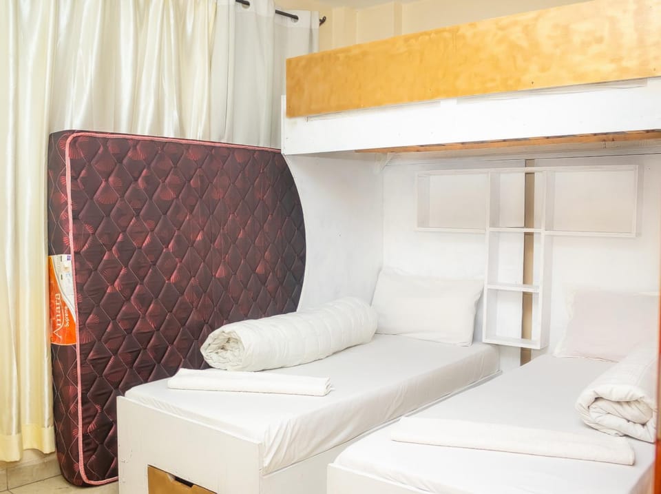 Bed, Bedroom, bunk bed