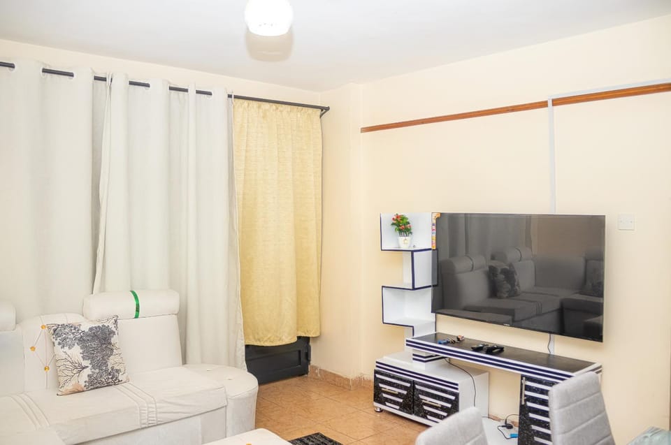 Communal lounge/ TV room, TV and multimedia