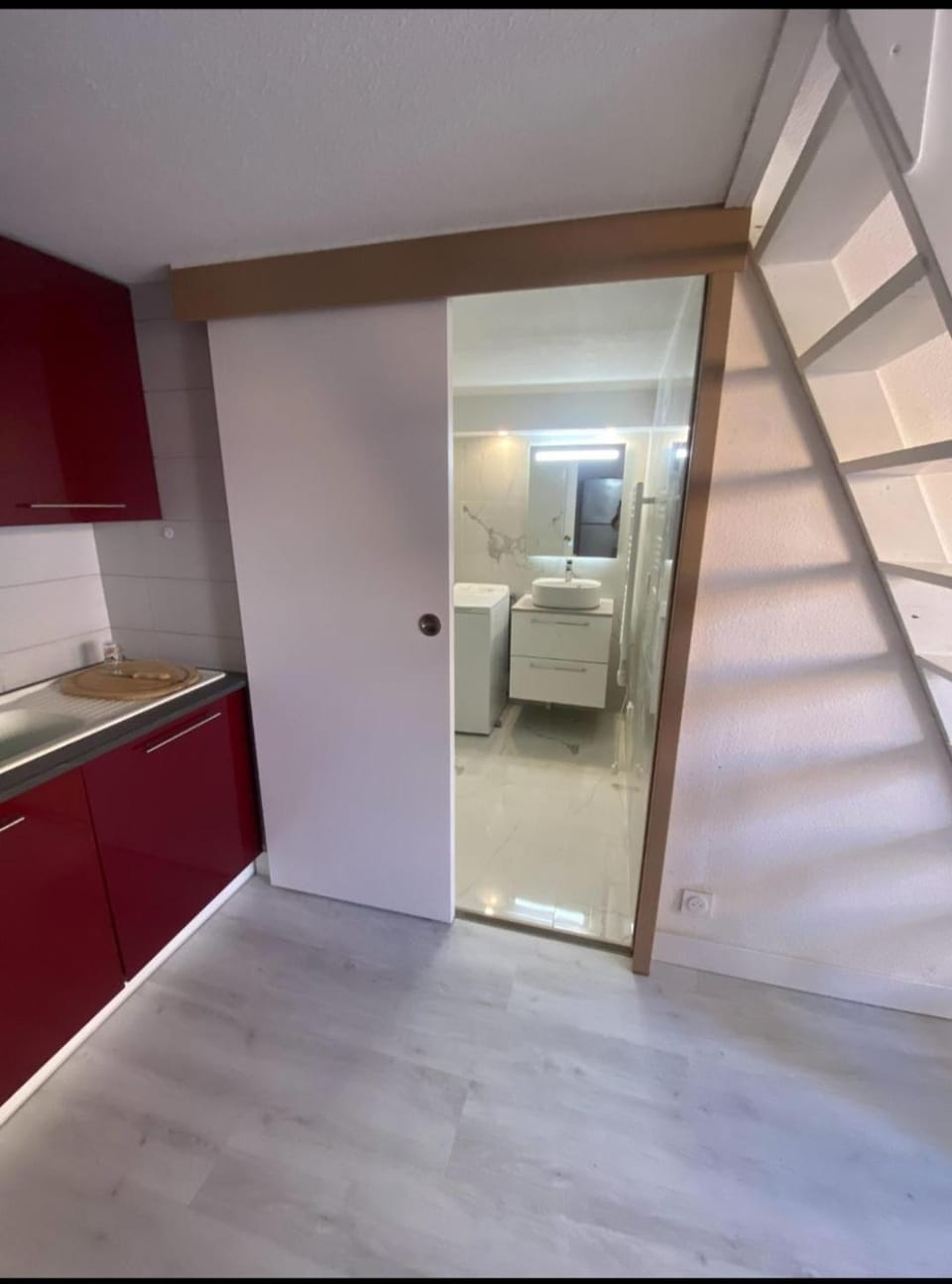 Joli petit pavillon climatisé 50 m de la mer House in Fleury