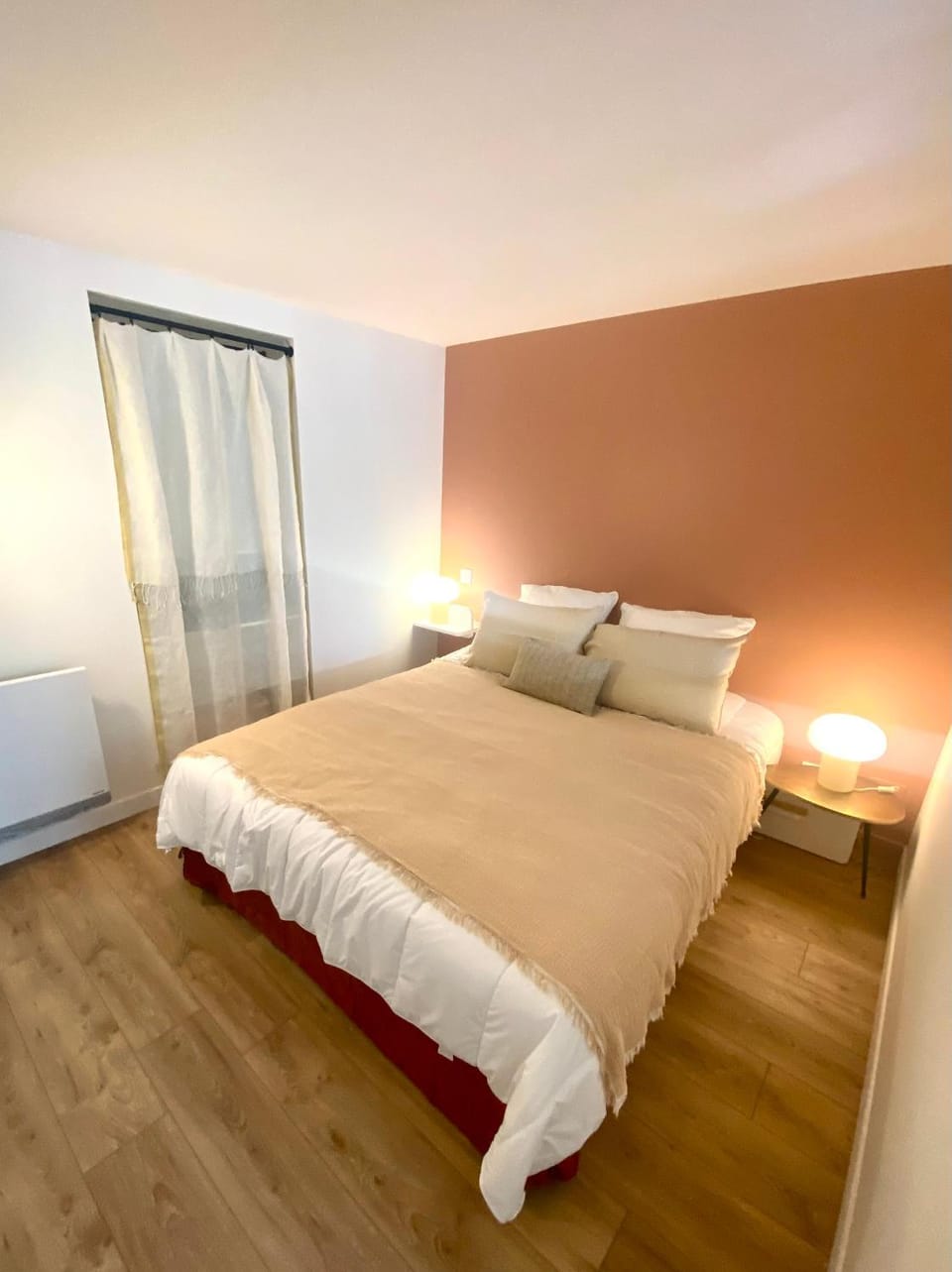 Appartement avec Terrasse proche du Centre-ville Apartment in La Rochelle