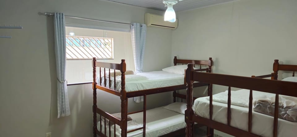 Bed, Photo of the whole room, Bedroom, bunk bed, air conditioner