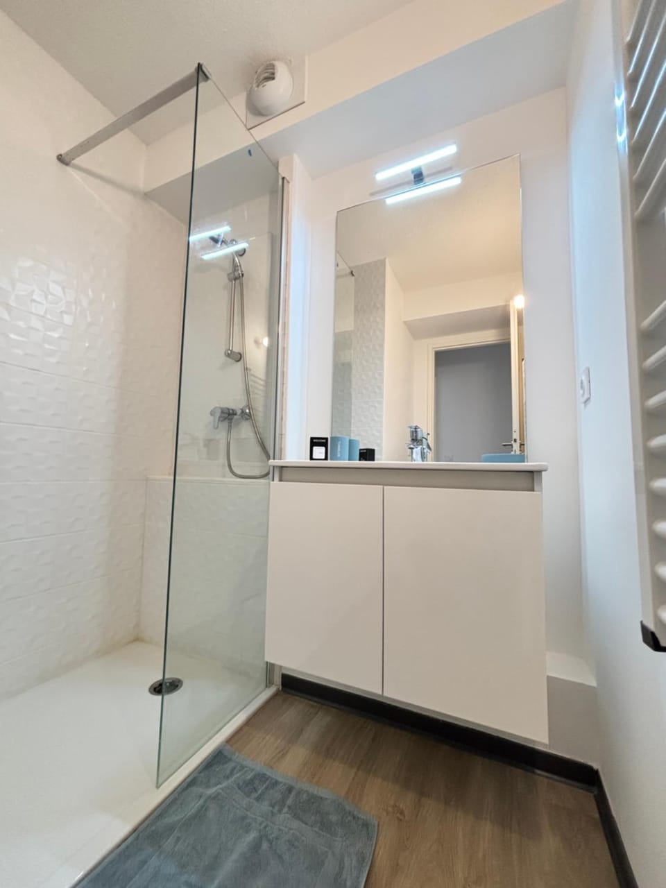 Shower, Bathroom