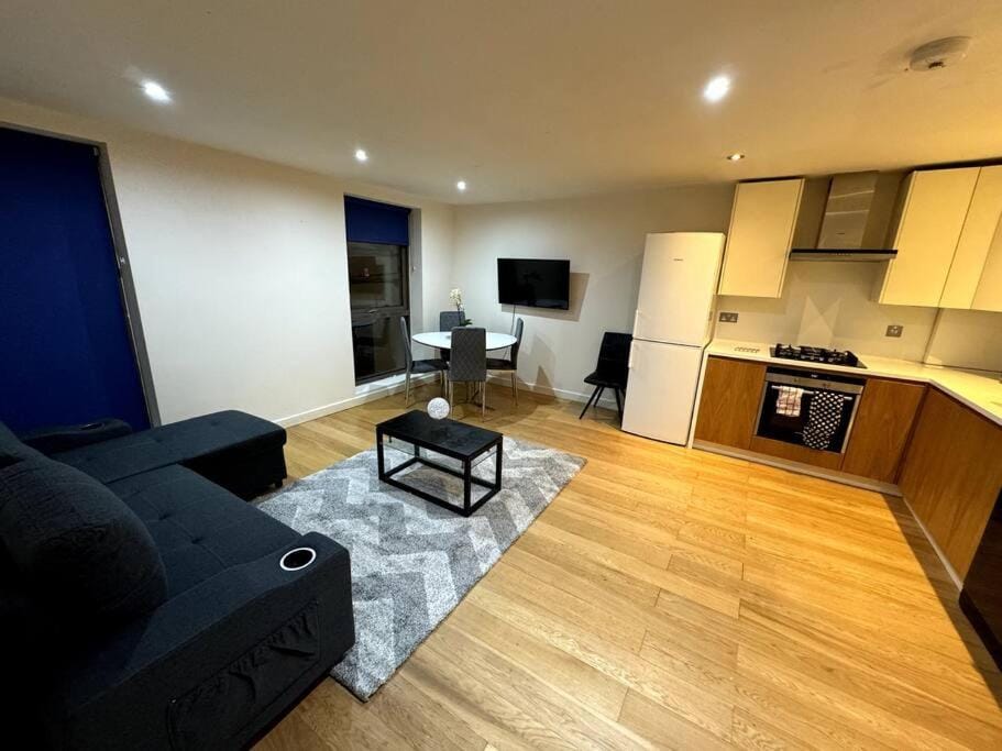 Paddington Station 2 Bedroom House Apartment in City of Westminster