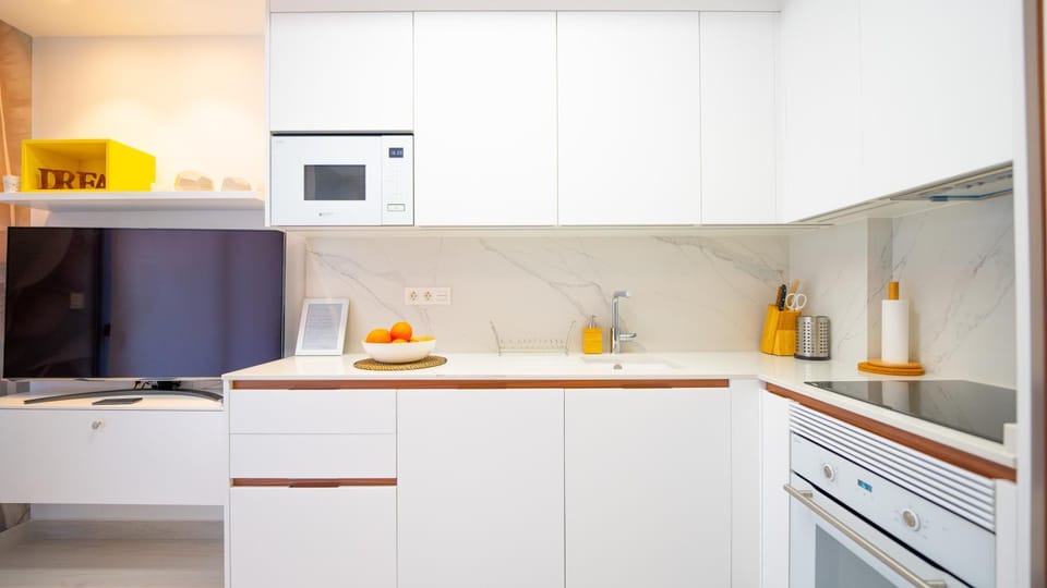 dishwasher, oven, stove, kitchen