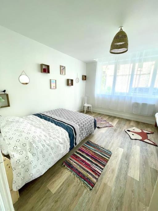 Logement cosy et jardin House in Provence