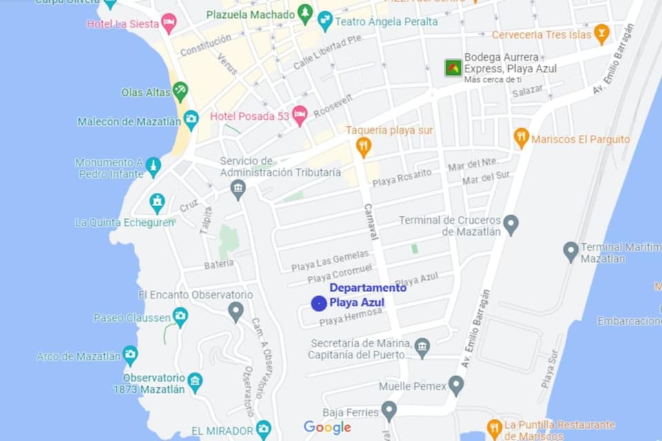 King Bed Retreat Parking Ideal Workspace Apartment in Mazatlan