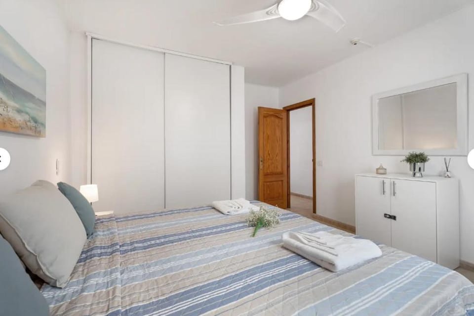 Sunset Lux Las Floritas Apartment in Playa de las Americas