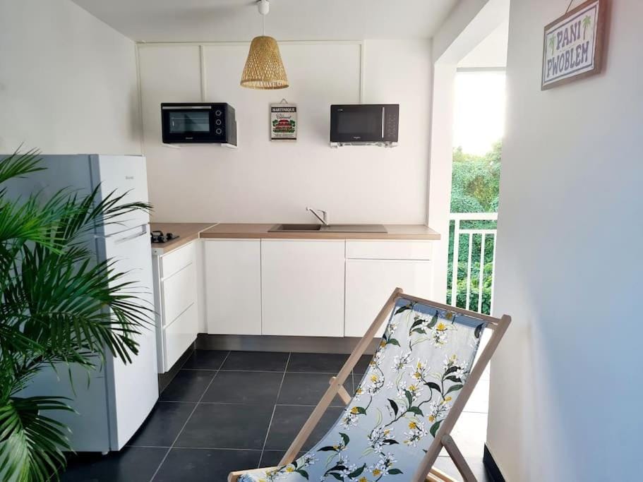 Appartement vue mer avec jacuzzi Apartment in Le Diamant