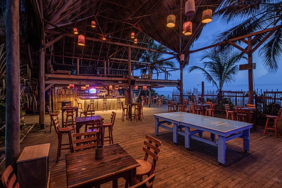 Restaurant/places to eat, Communal lounge/ TV room, Nightclub / DJ, Lounge or bar, Evening entertainment