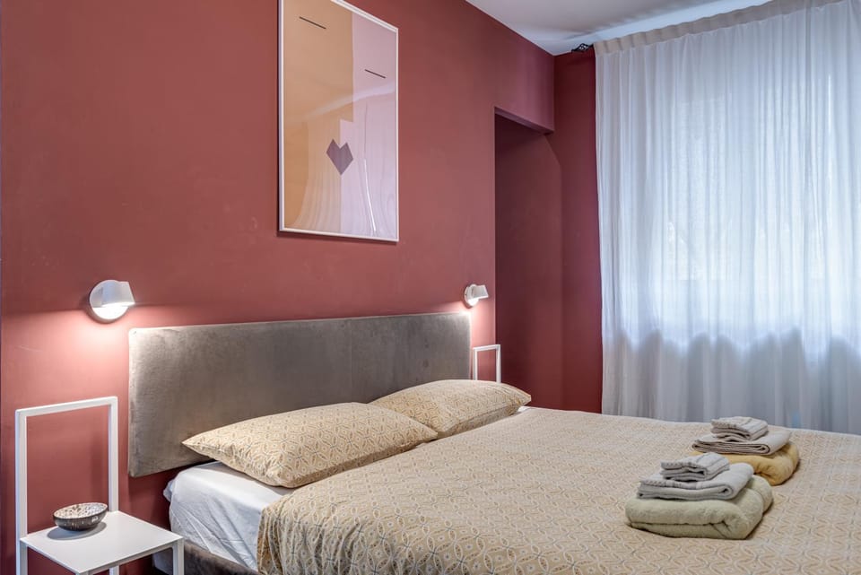Living room, Bedroom