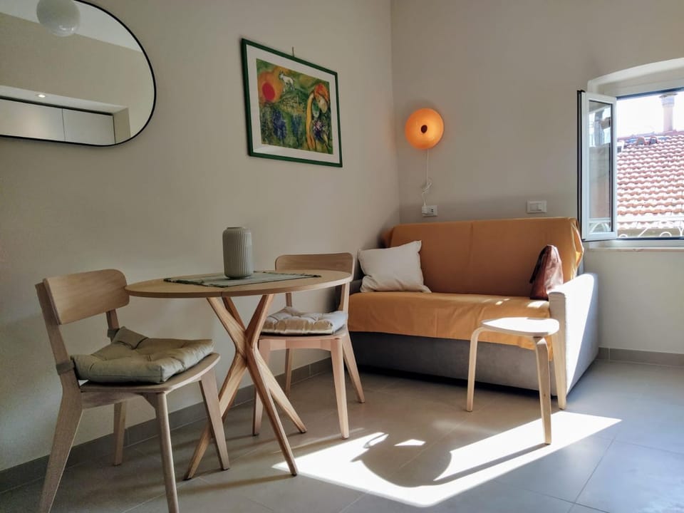 Dining area, air conditioner