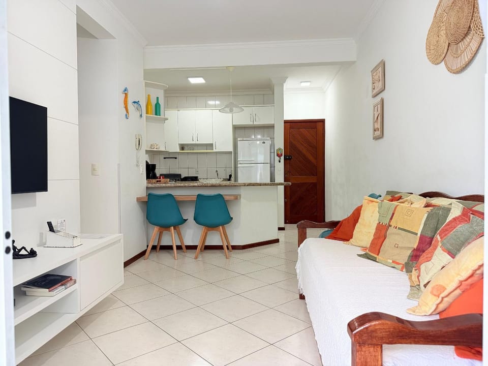 Praticidade e conforto à 1 quadra da praia&piscina Apartment in Florianopolis