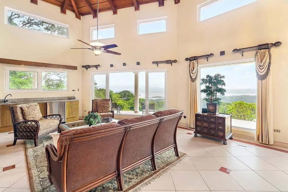 5 Villas Rainforest Paradise Wedding and Retreats Villa in Guanacaste Province
