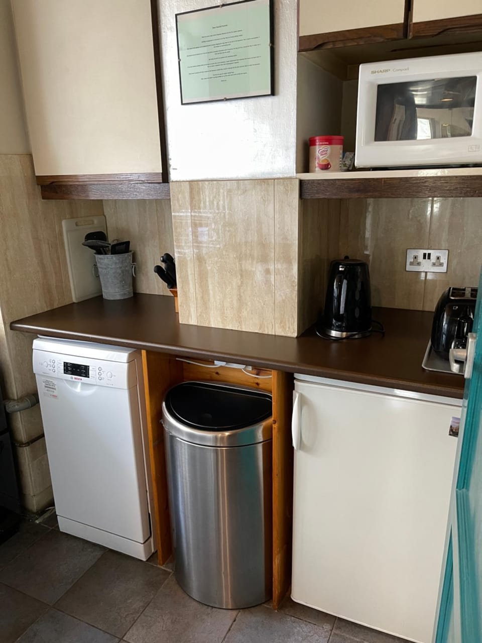 Kitchen or kitchenette