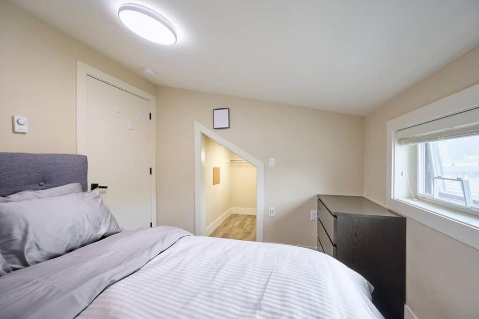 The Lodge Apartment in Vancouver