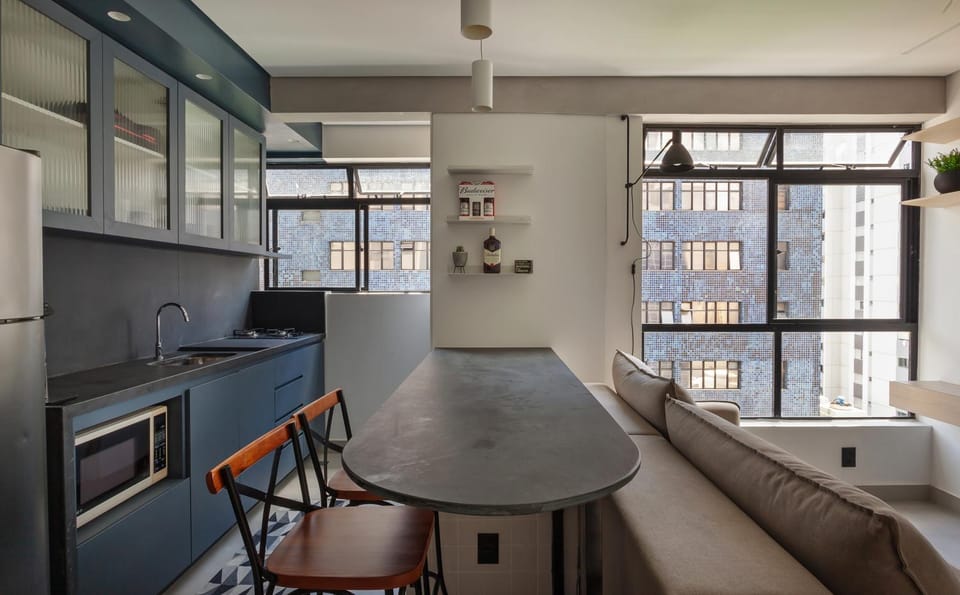 TV and multimedia, Kitchen or kitchenette, Living room, stove