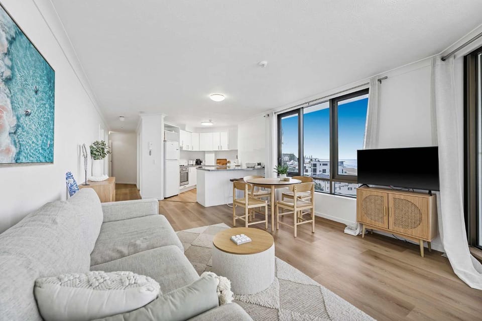 Pearl By Khove Apartment in Palm Beach