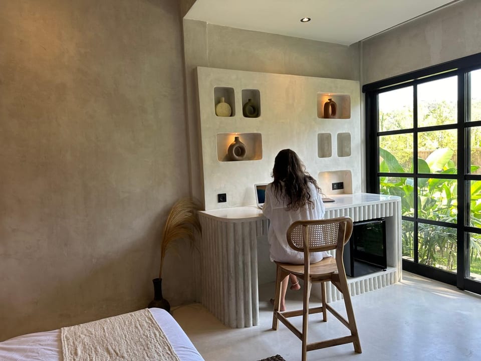 People, Bedroom, hair dresser