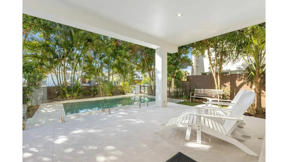 Malibu Beach House House in Kingscliff