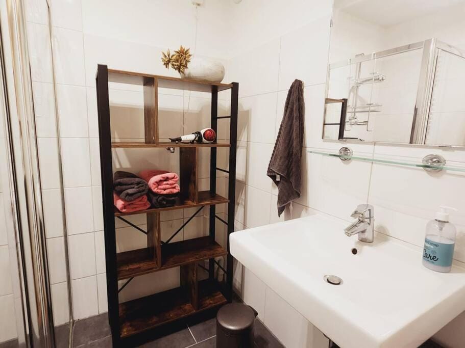 Spacious apartment, Canal area, city center Apartment in Amsterdam