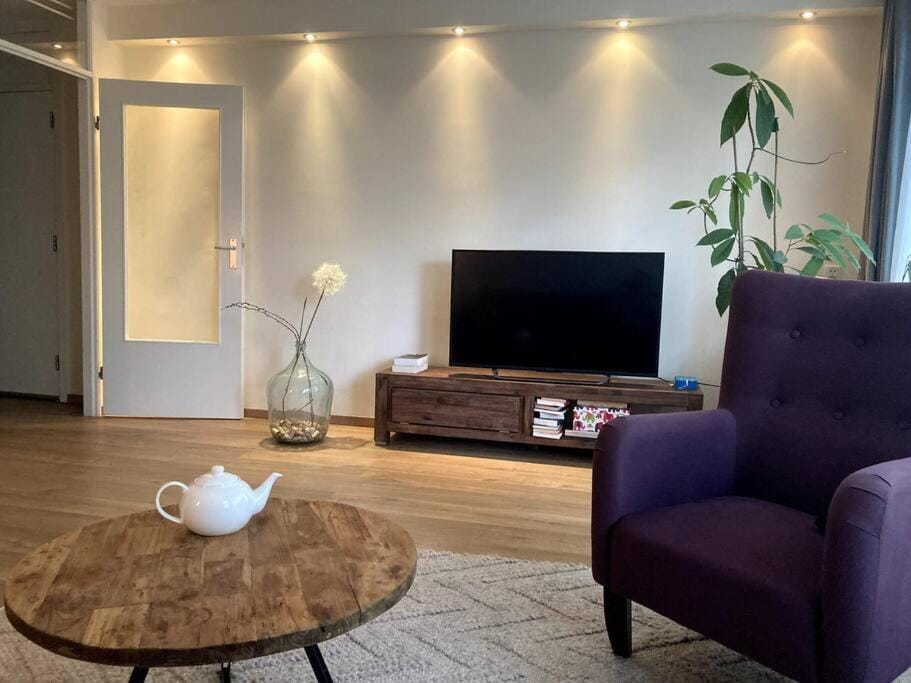 Spacious apartment, Canal area, city center Apartment in Amsterdam