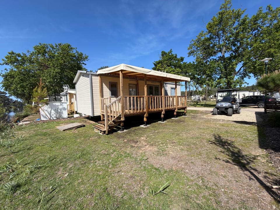 La Cabane Campground/ 
RV Resort in Lege-Cap-Ferret