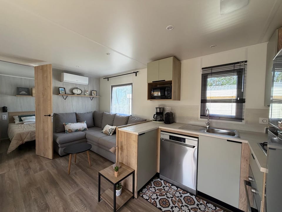 La Cabane Campground/ 
RV Resort in Lege-Cap-Ferret