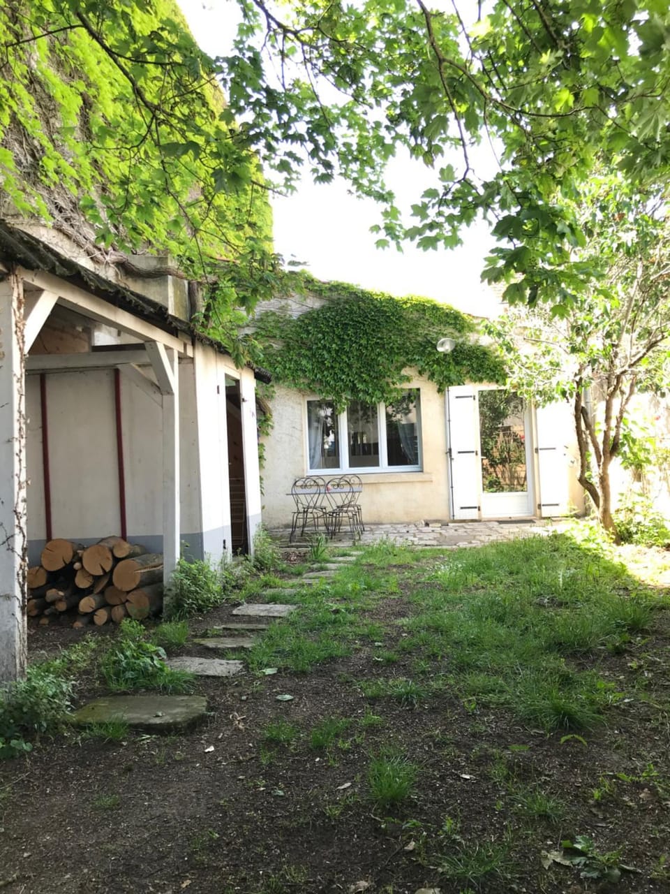 La vigne vierge House in Nouvelle-Aquitaine