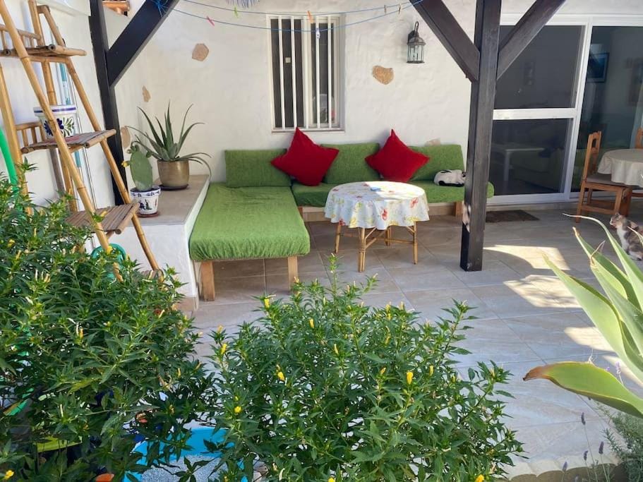 Balcony/Terrace, Seating area