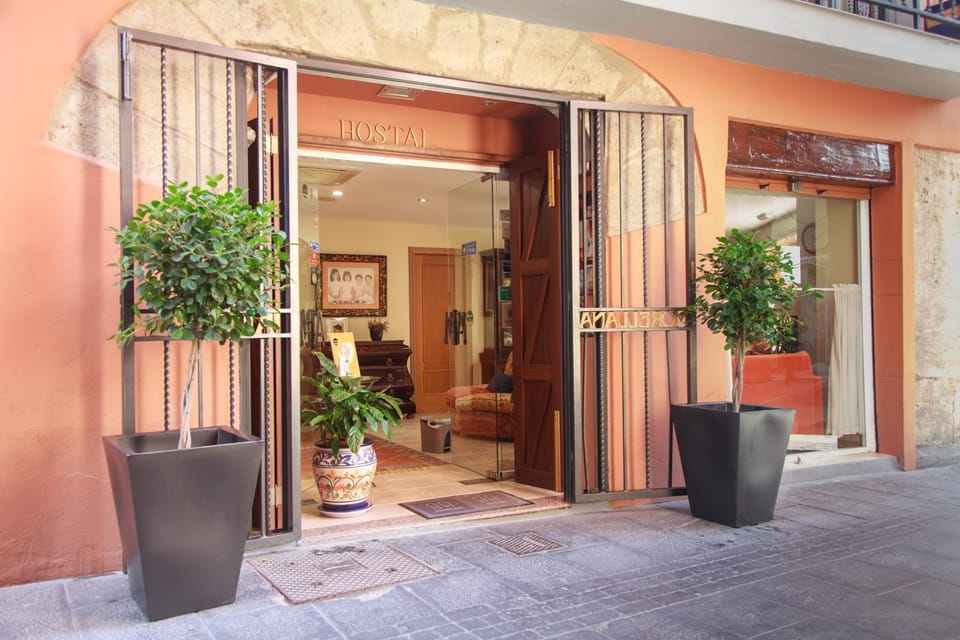 Facade/entrance, Lobby or reception