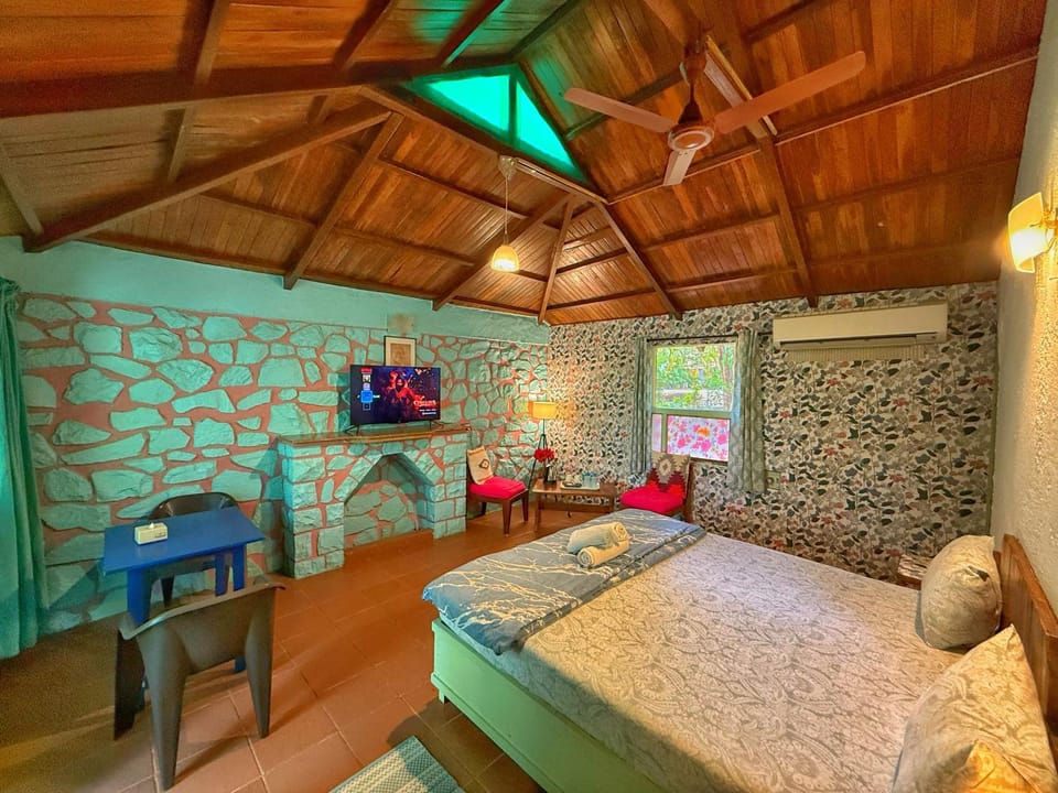 Captans Stay Country House in Lonavla